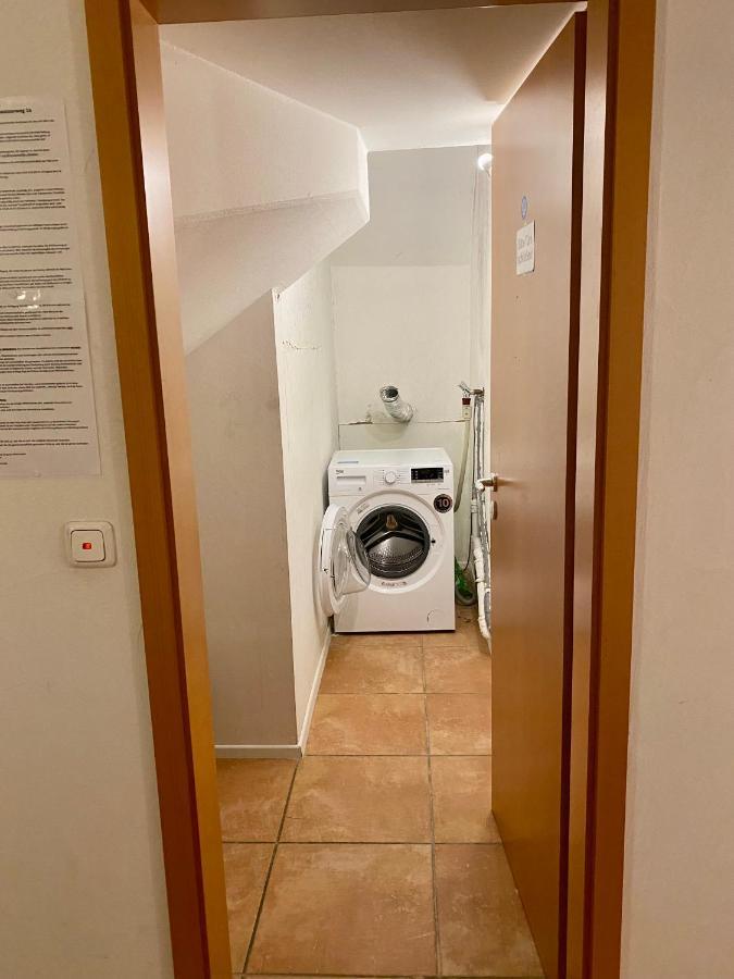 Komfortables Doppelzimmer In Kehl Goldscheuer - 1A Guesthouse Екстериор снимка