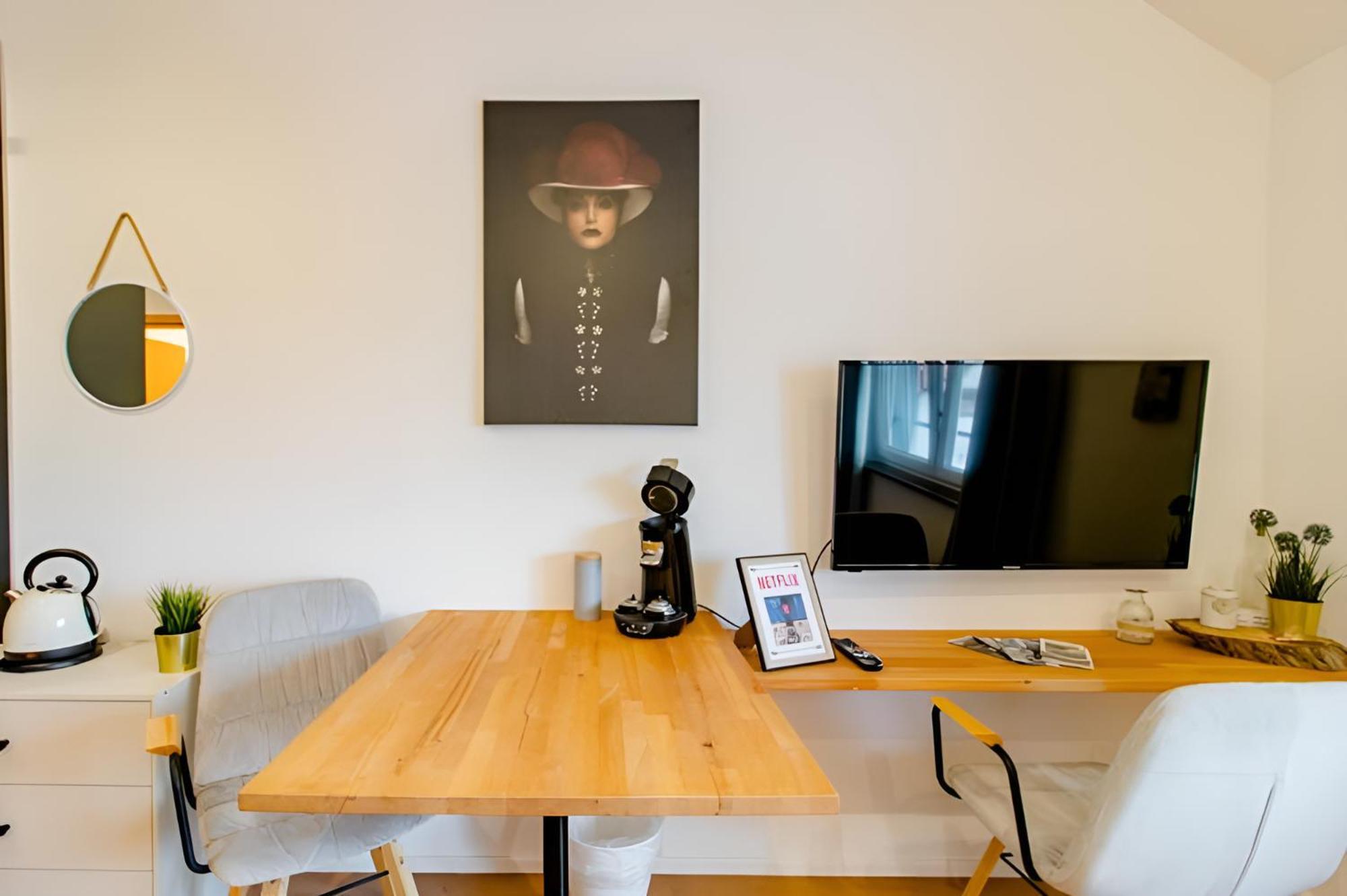 Komfortables Doppelzimmer In Kehl Goldscheuer - 1A Guesthouse Екстериор снимка